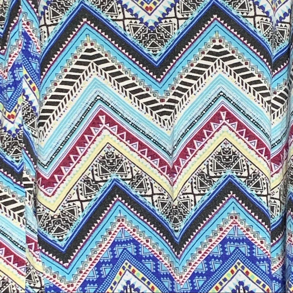 Justice chevron pattern blue & white cold stretchy soft shoulder dress size 18